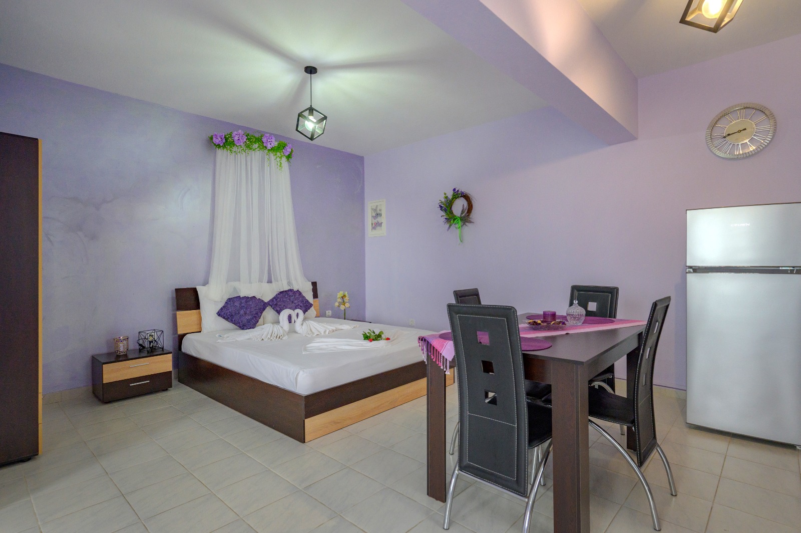 Small apartment image