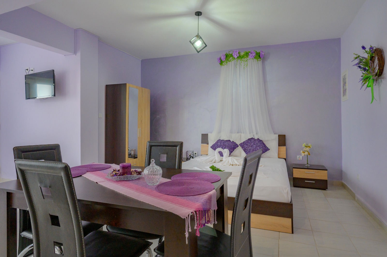 Small apartment image