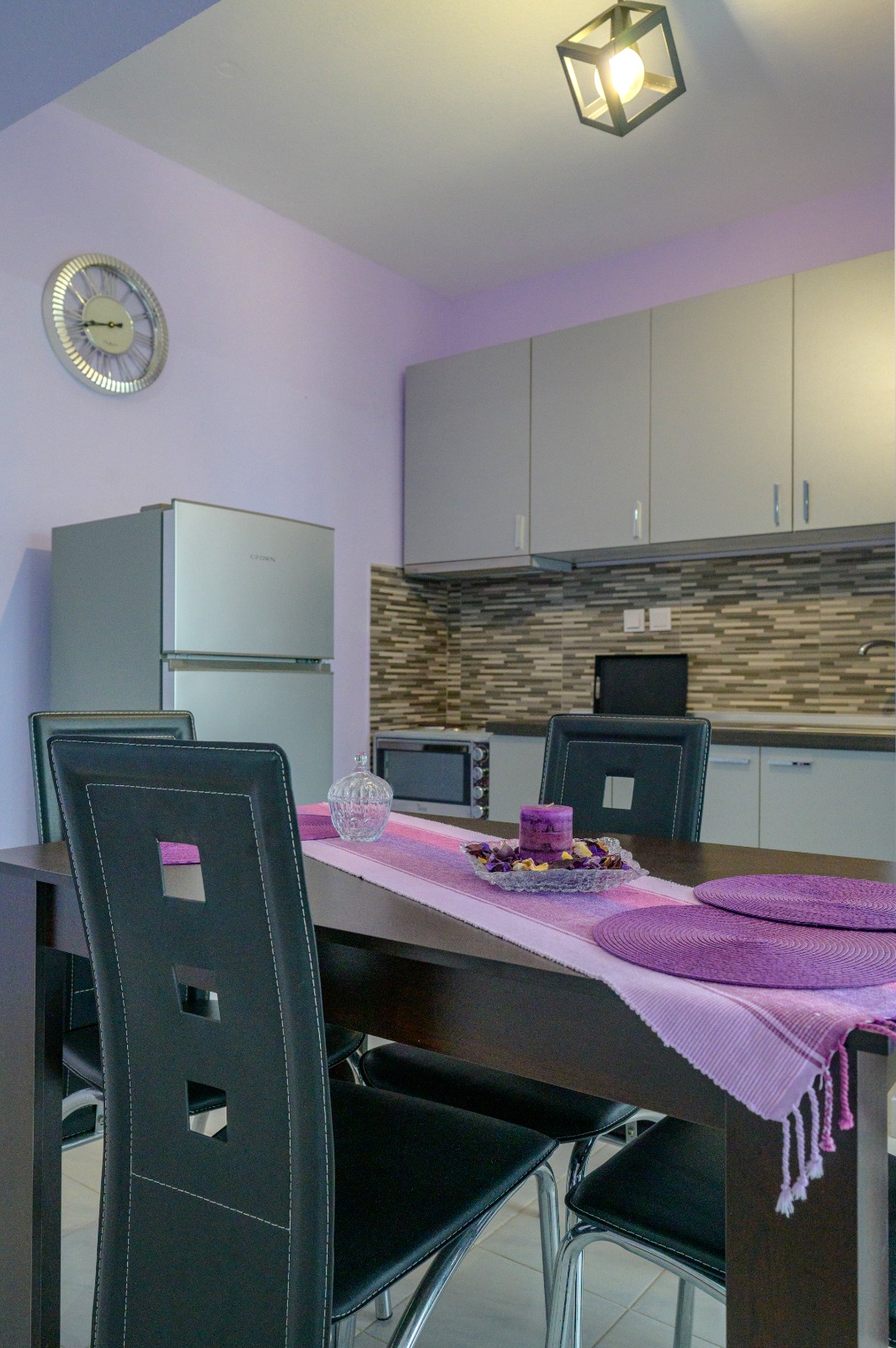 Small apartment image