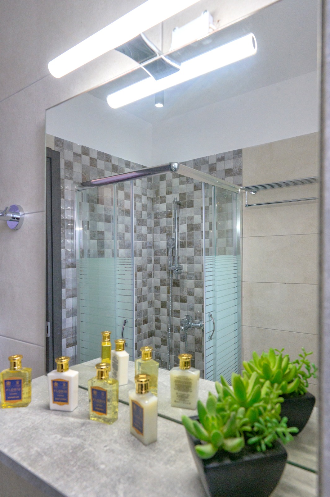 Small apartment image